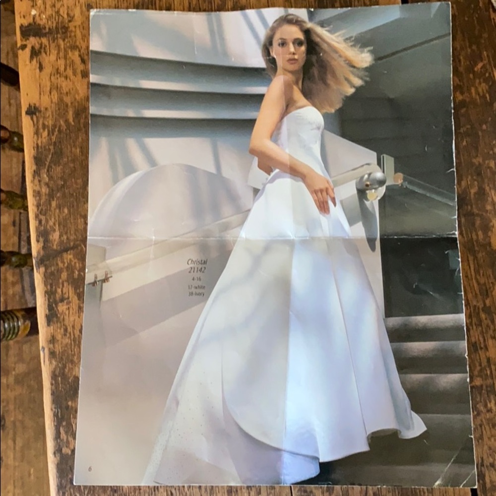Jessica McClintock Inc. Strapless Wedding Gown